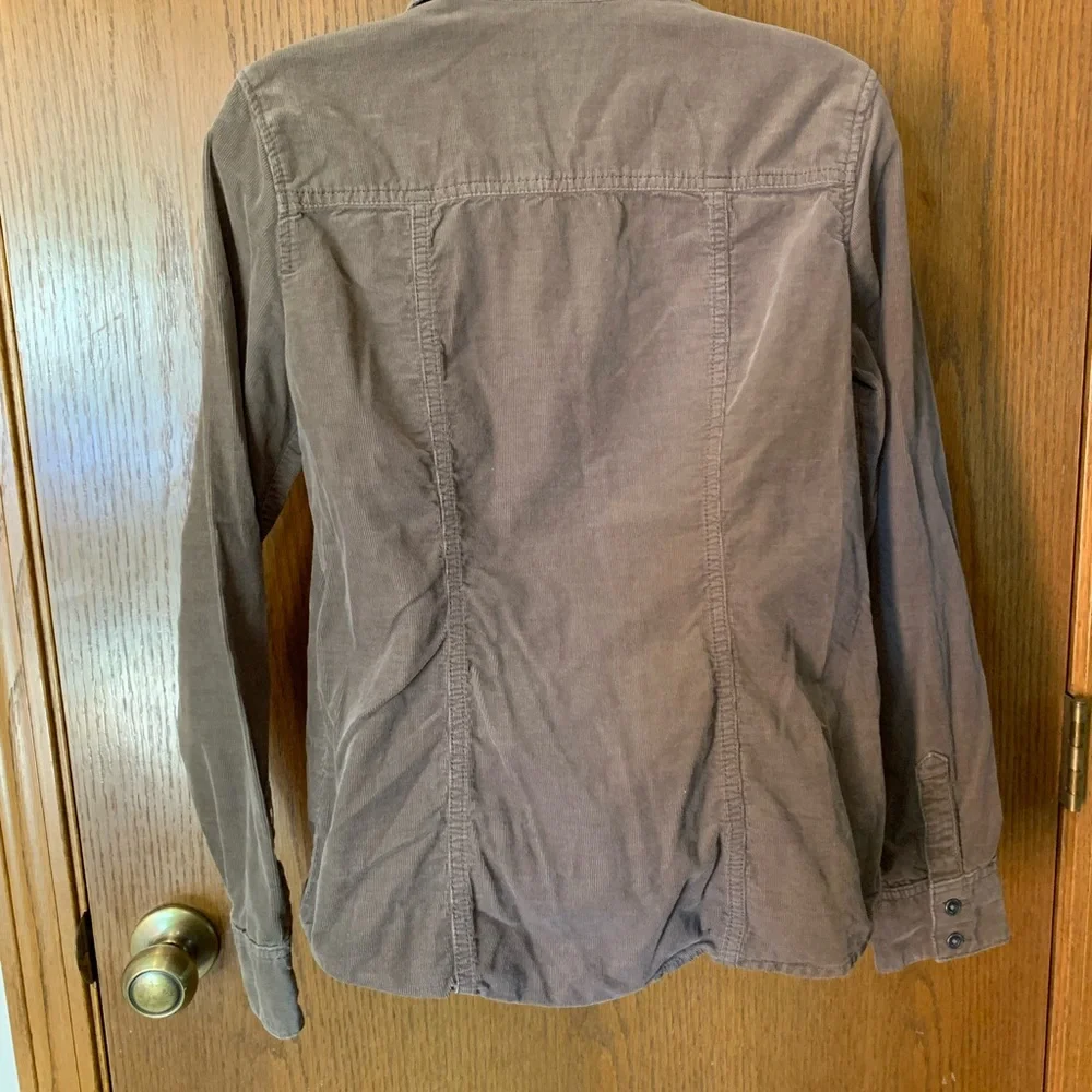 Sonoma Woman’s Brown Corduroy Button Down Shirt- Size S - Picture 5 of 10